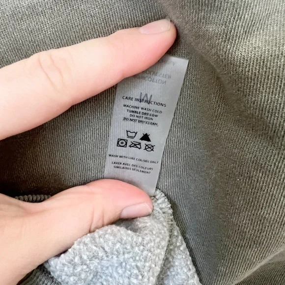 Mono B Gray Off Shoulder Faded Athleisure Sweatshirt Size Medium - Picture 10 of 10